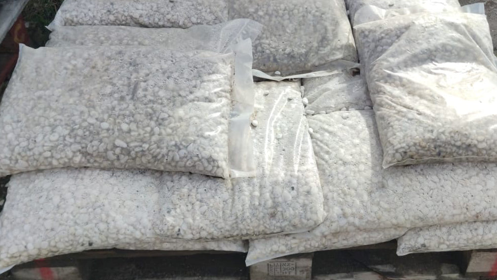 Limited 1 Bundle of 20 Bags of Alpstone White Pearl (2nd Grade)
